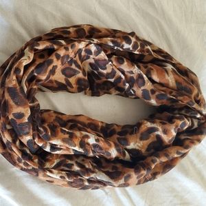 Infinity scarf